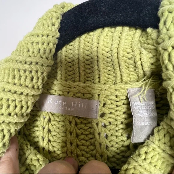 Kate Hill Chunky Cable Knit Sweater - Picture 7 of 9